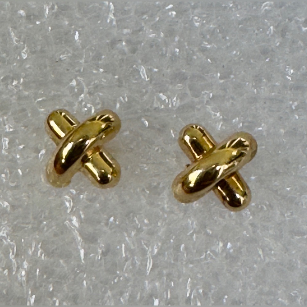 Tiffany & Co. 18K Yellow Gold Mini x Cross Stitch Stud Earrings - Picture 6 of 14